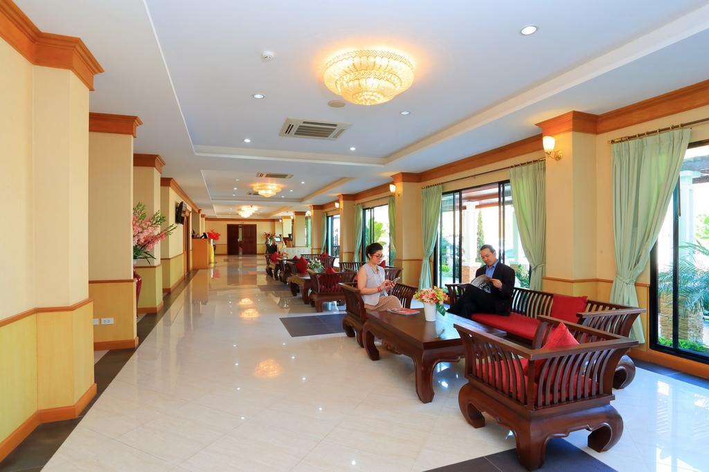 Royal Nakhara Hotel And Convention Centre Nong Khai Exterior foto